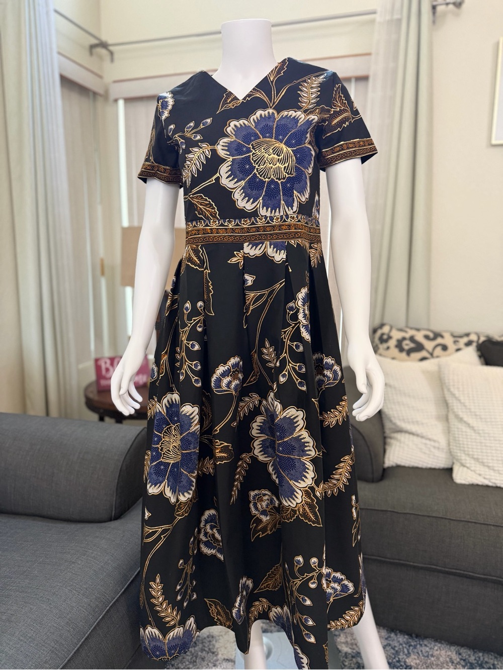 Black Floral Midi BATIK Dress